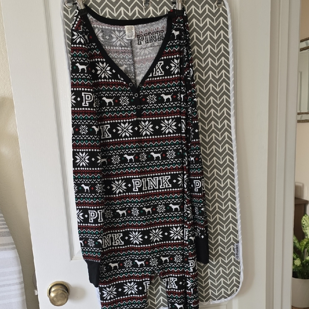 Victoria's Secret Pink Black, Red, Green,  and White Pajama Set